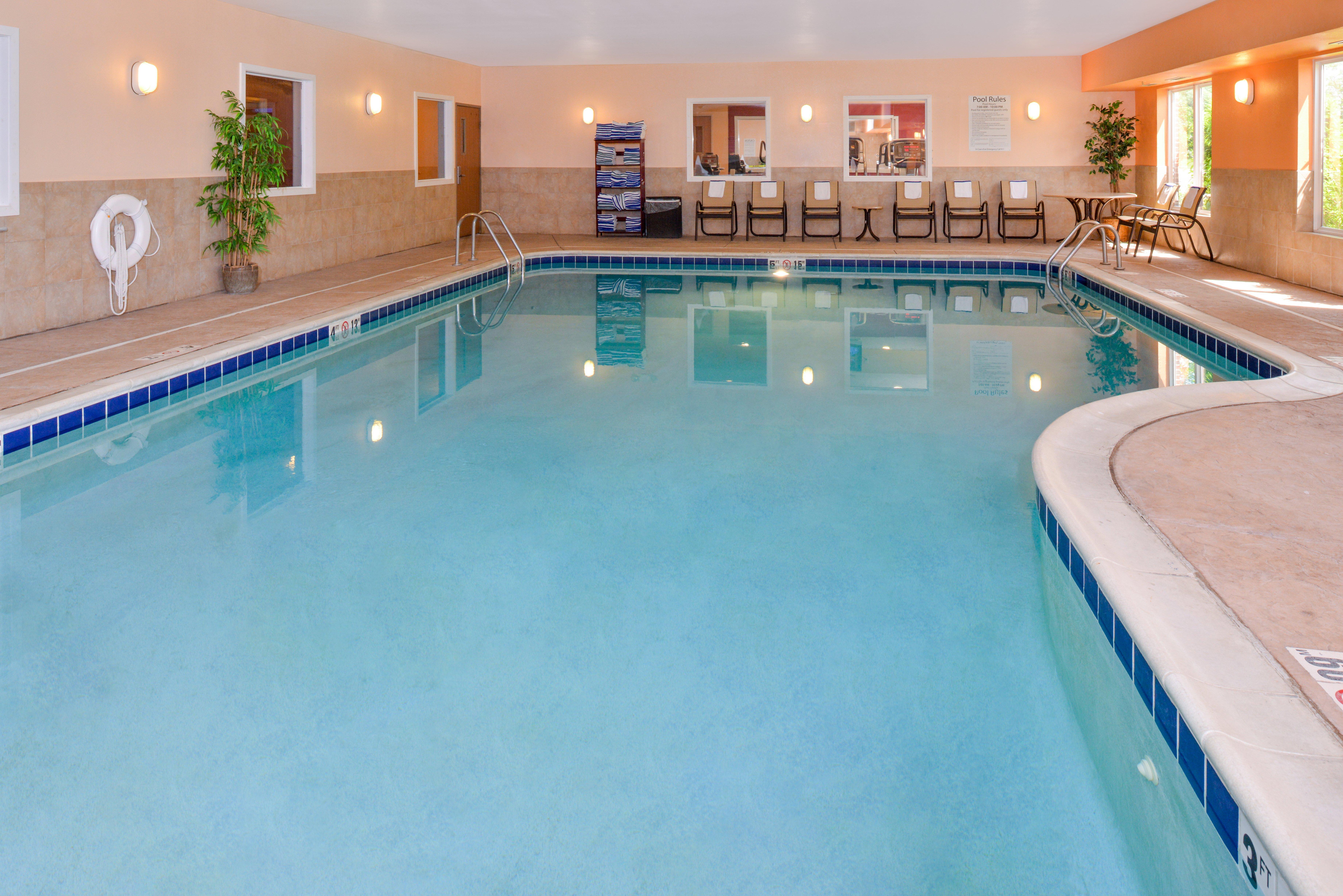 Holiday Inn Express Hotel & Suites Lancaster-Lititz By Ihg מראה חיצוני תמונה