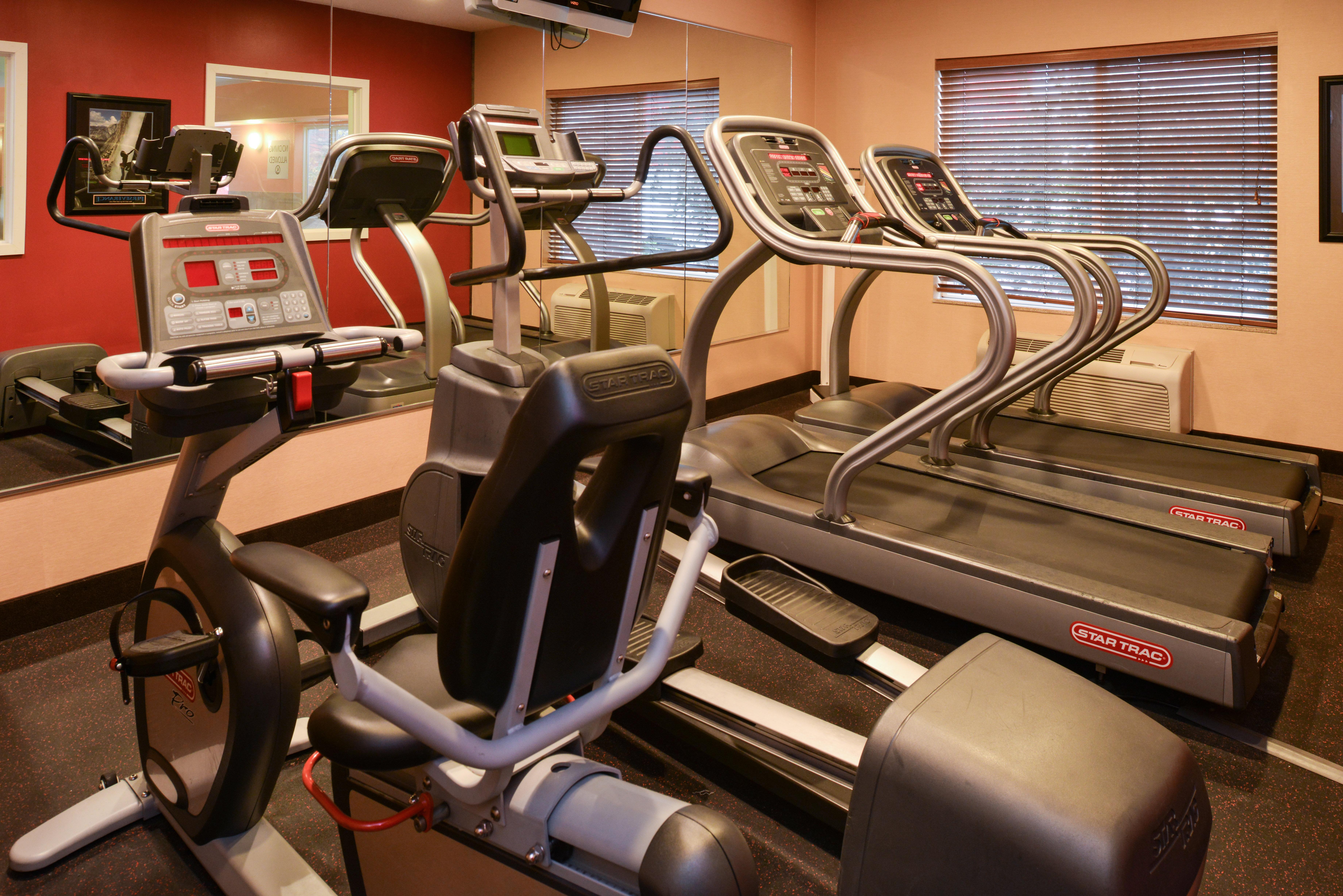Holiday Inn Express Hotel & Suites Lancaster-Lititz By Ihg מראה חיצוני תמונה
