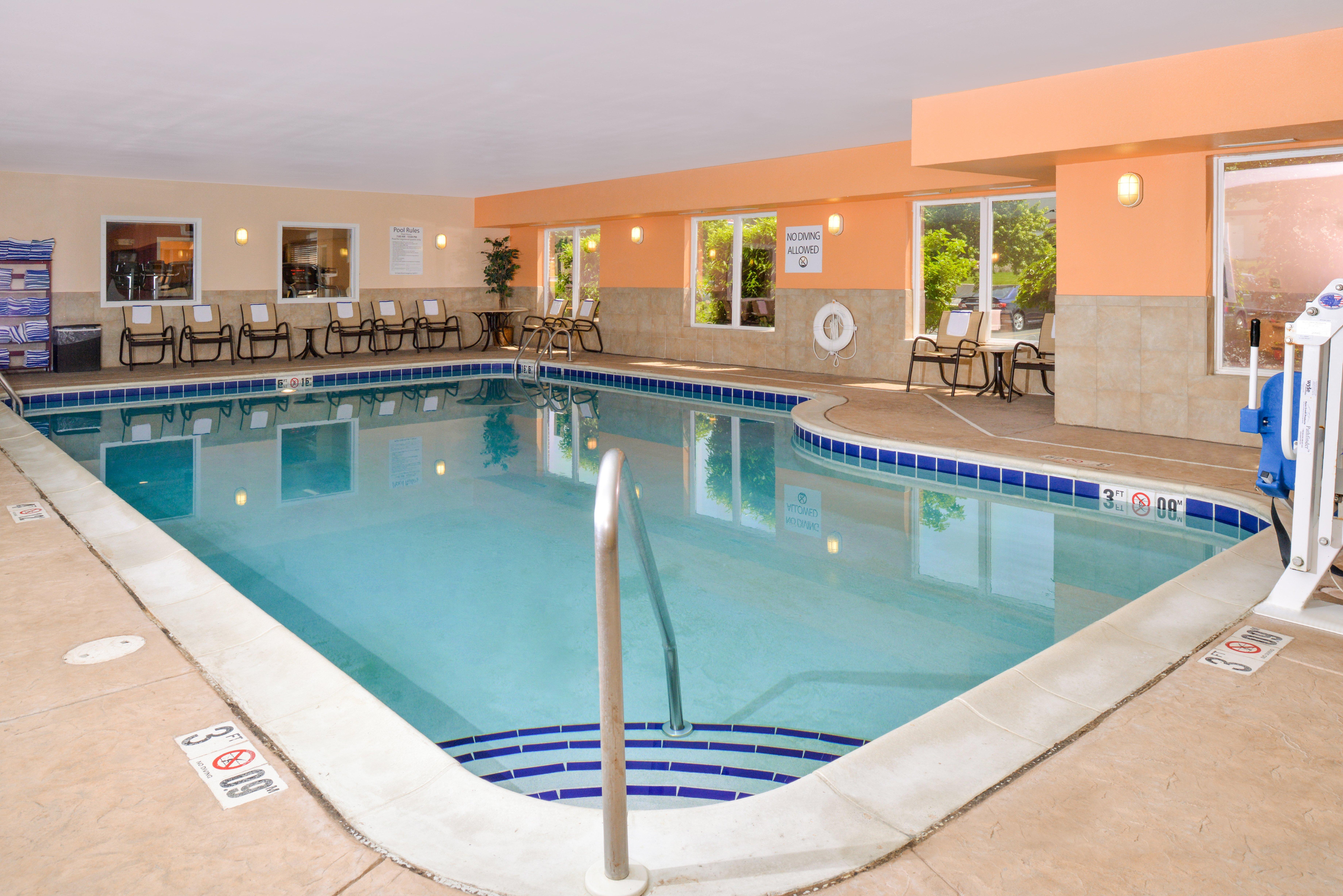 Holiday Inn Express Hotel & Suites Lancaster-Lititz By Ihg מראה חיצוני תמונה