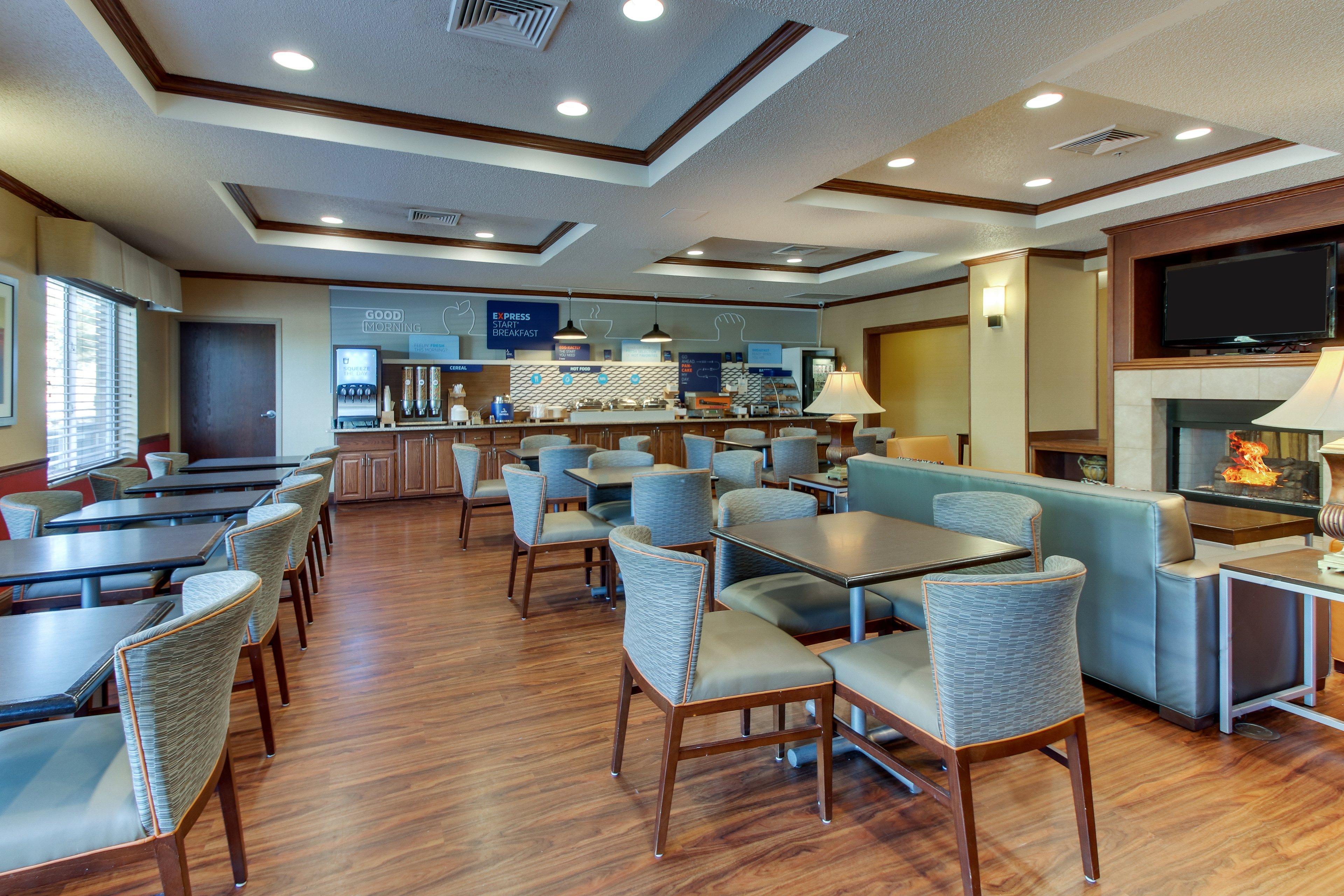 Holiday Inn Express Hotel & Suites Lancaster-Lititz By Ihg מראה חיצוני תמונה